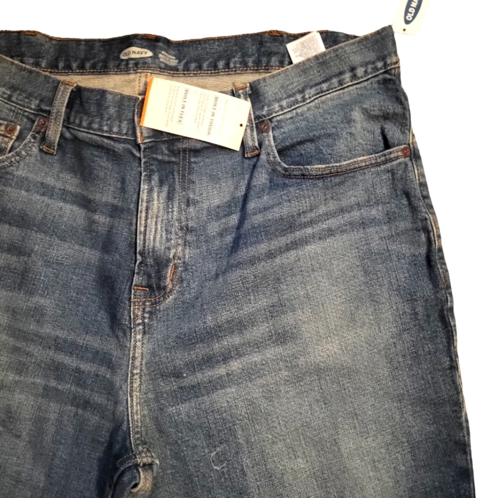 Old  Navy Distressed Athletic Slim Straight Jeans Size 38W/30L NWT - Picture 6 of 7